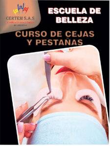 practica de estudiantes en puesta de pestañas en el Curso Estética Cejas y Pestañas