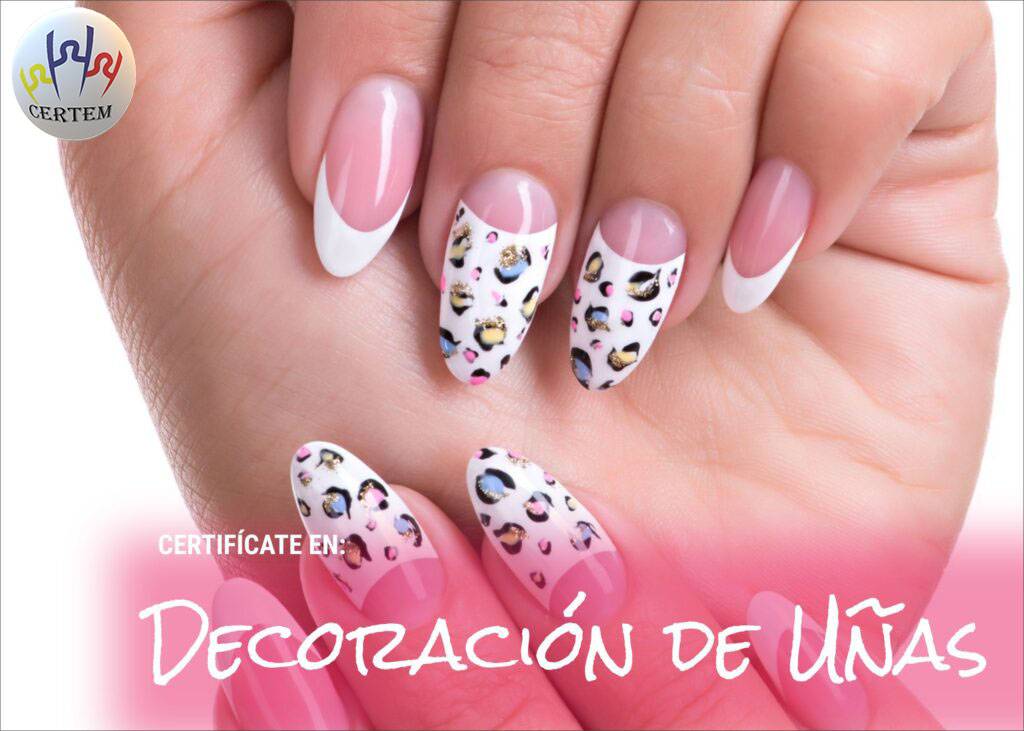 decoracion de uñas en el Cursos Cortos de Belleza